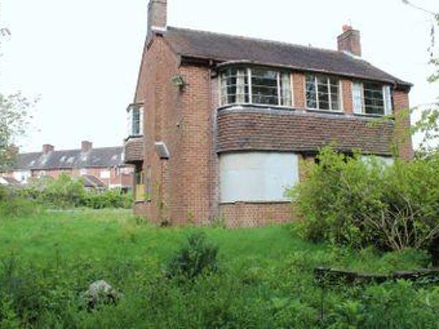 House for sale in Stoke-on-Trent