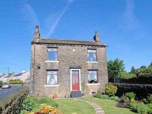 House for sale in Halifax, Calderdale