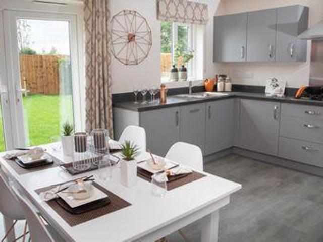 House for sale in Rossmore, Cheshire