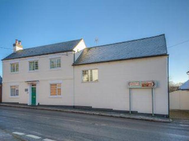 House for sale in Stanford On Avon, Leicestershire