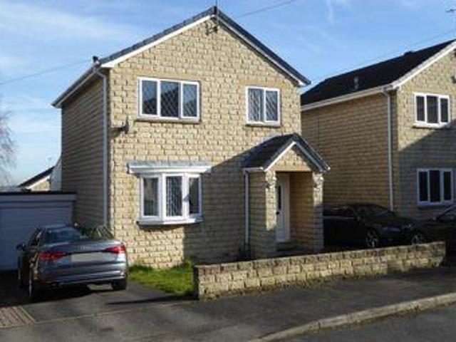 House for sale in Dewsbury, West Yorkshire