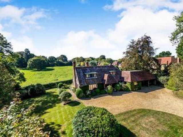 House for sale in Littlecote, West Sussex
