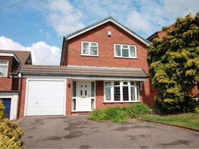 House for sale in Stourbridge, West Midlands