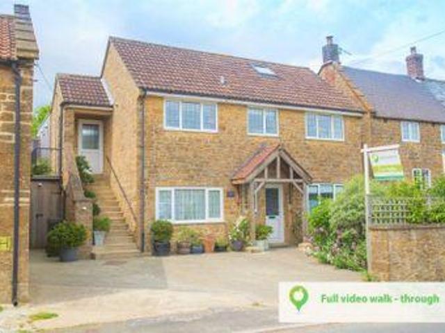 House for sale in South Petherton, Somerset