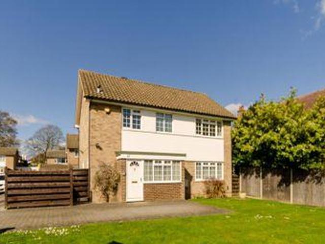 House for sale in Worcester Park, Greater London