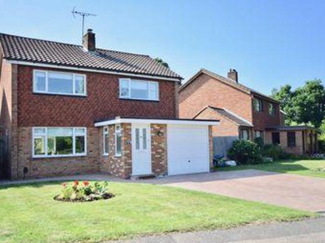 House for sale in Ashtead, Mole Valley