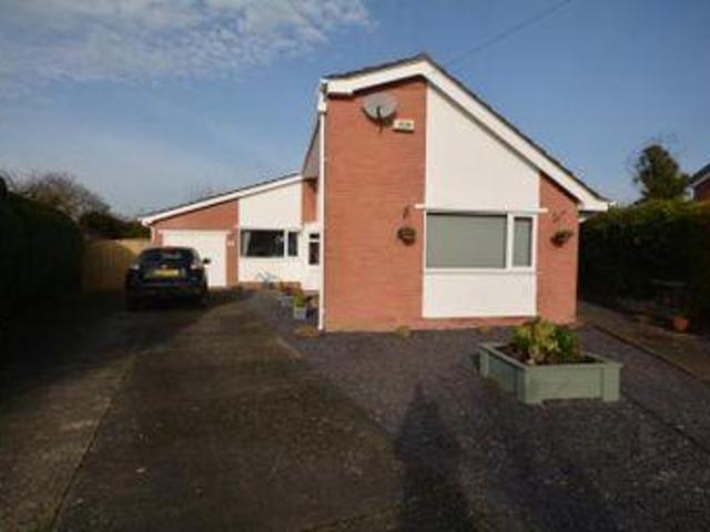 House for sale in West Vale, Cheshire