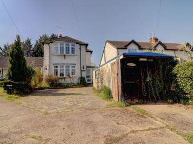 House for sale in Gerrards Cross, Denham