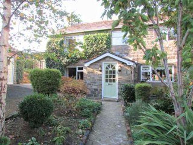 House for sale in Holmfirth, West Yorkshire