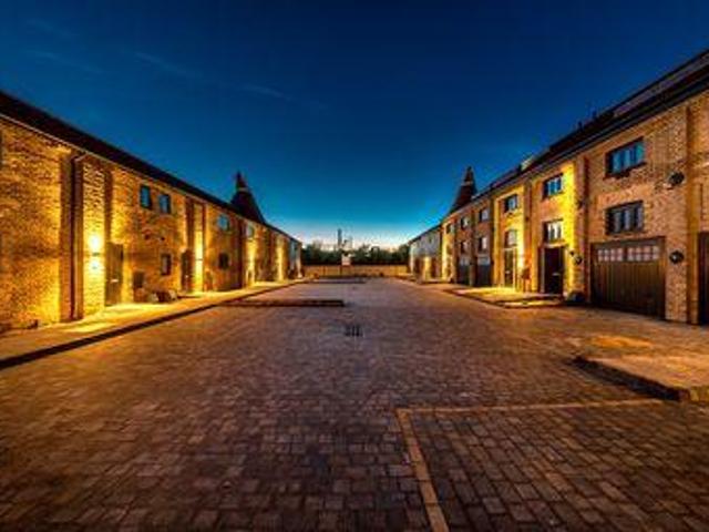 House for sale in Ware, East Hertfordshire