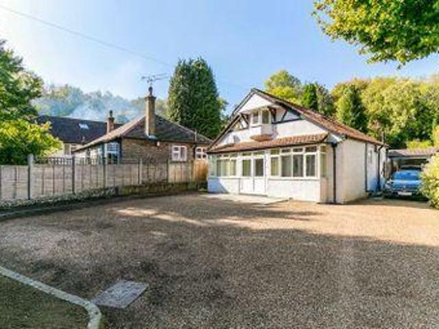 House for sale in Hillview, Surrey