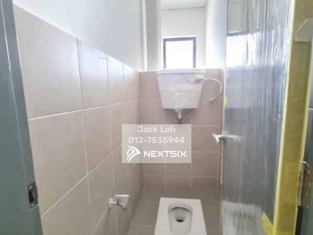 Residential House for sale in Ulu Tiram, Johor