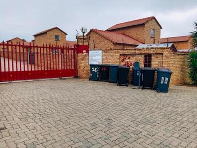 House for sale in Nooitgedacht, Gauteng