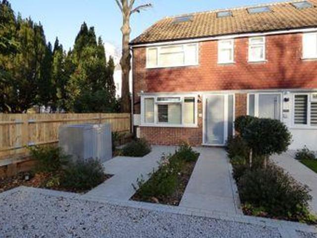 House for rent in Twickenham, Greater London