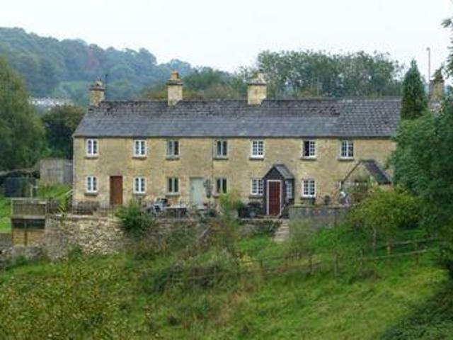 House for rent in School House, Gloucestershire