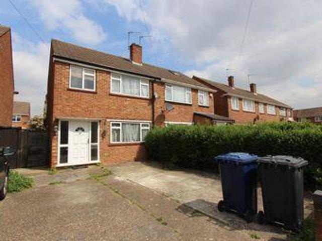 House for rent in Northolt, Greater London