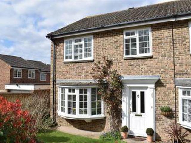 House for sale in Pachesham Park, Surrey