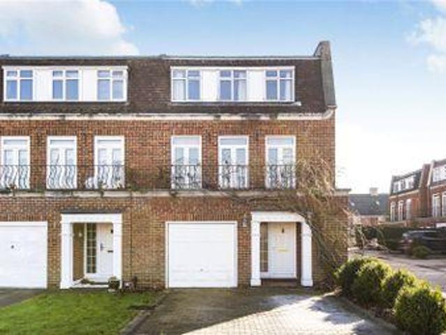 House for sale in Pinner, Greater London