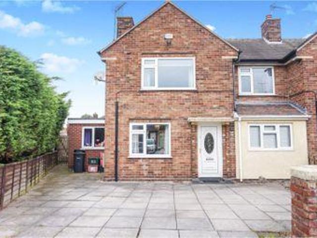 House for sale in Halton