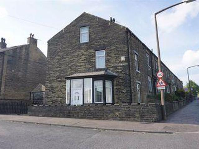 House for sale in Halifax, West Yorkshire