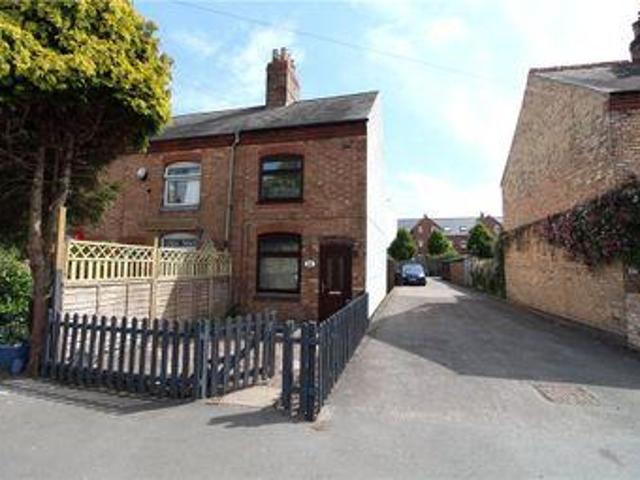 House for sale in Camp Hill, Warwickshire