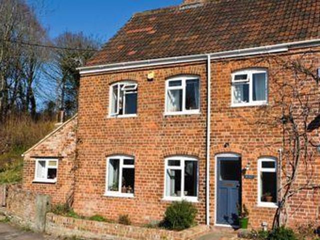 House for sale in Feckenham, City Of Bristol