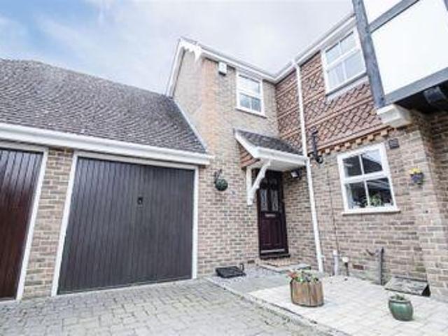 House for sale in Lambourn, West Berkshire