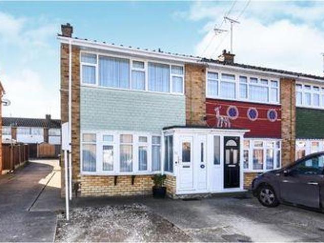 House for sale in Tilbury, Essex