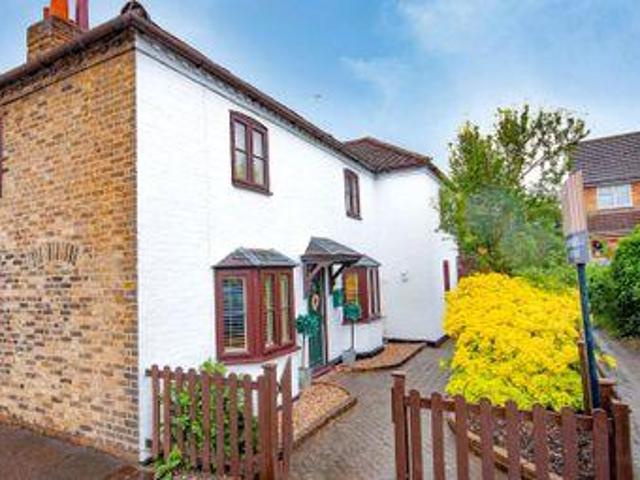 House for sale in Ware, East Hertfordshire