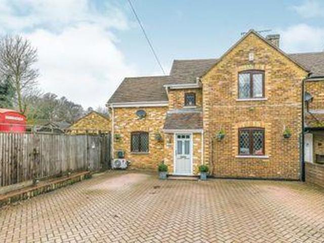 House for sale in Fleet, Hart