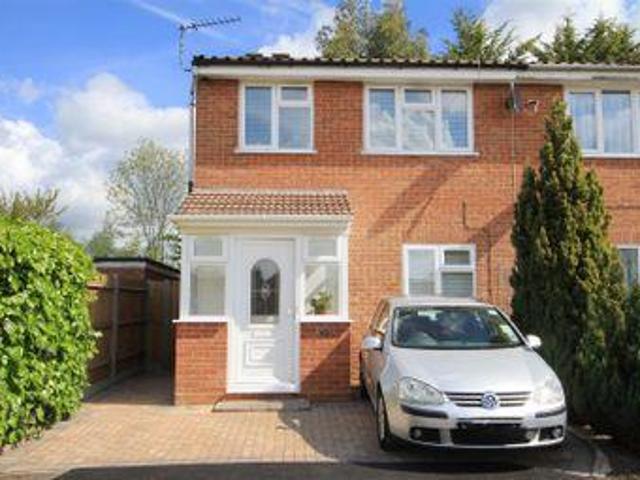House for sale in Uxbridge, Greater London