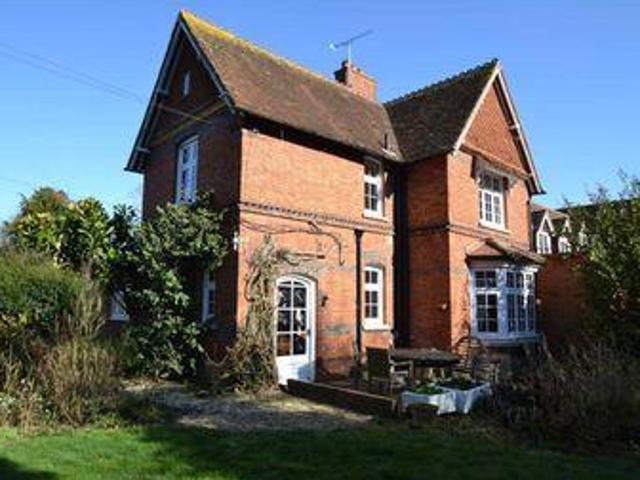 House for sale in Thatcham, West Berkshire