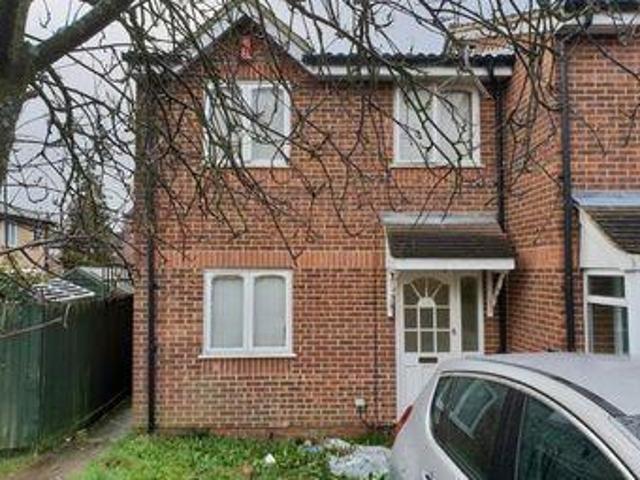 House for sale in Northolt, Greater London