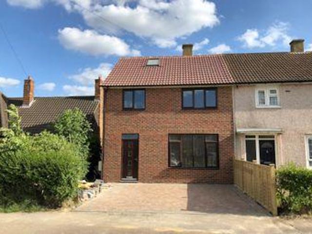 House for sale in South Ockendon, Essex