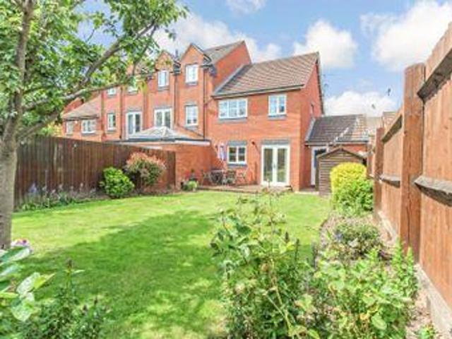 House for sale in Warwick, Warwickshire
