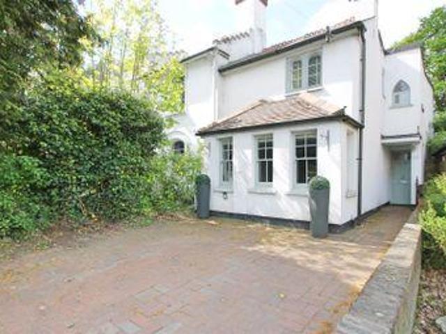 House for sale in Bushey, Hertsmere