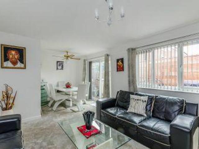 House for sale in Pinner, Greater London