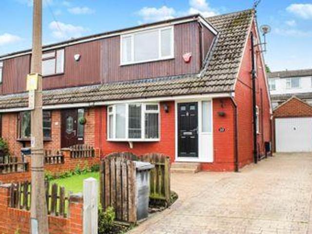 House for sale in Cleckheaton, West Yorkshire