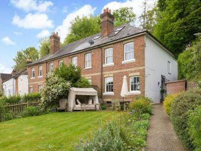House for sale in Fole, Surrey