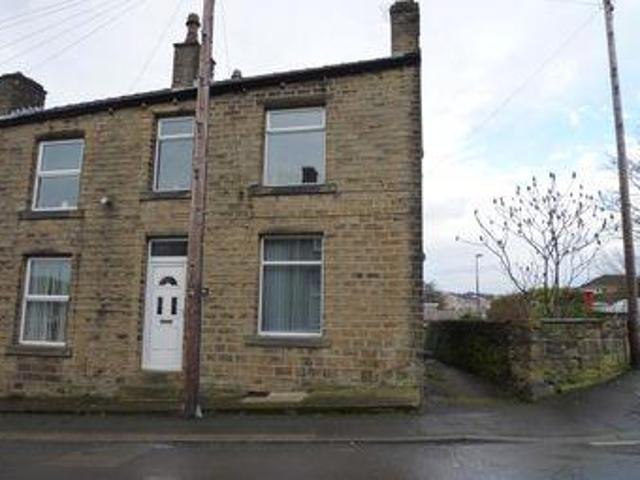 House for sale in Huddersfield, West Yorkshire