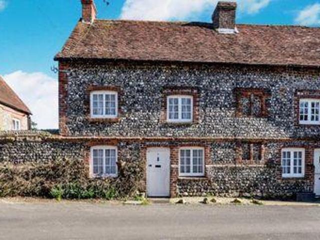 House for sale in Littlecote, West Sussex