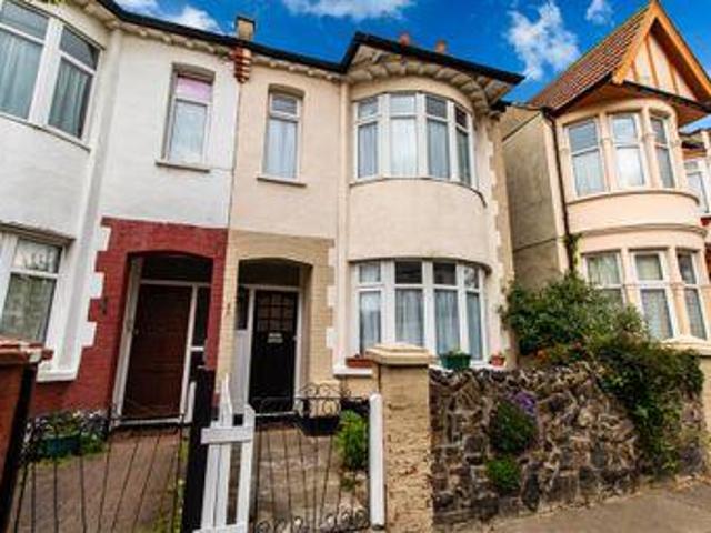 House for sale in Alton Barnes, Essex