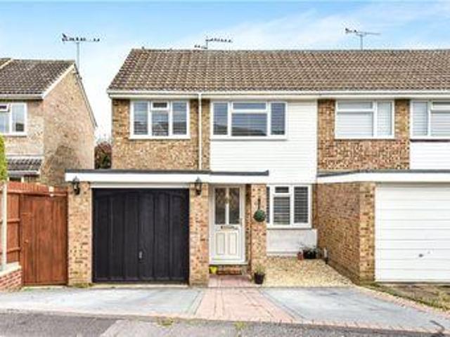 House for sale in Yateley