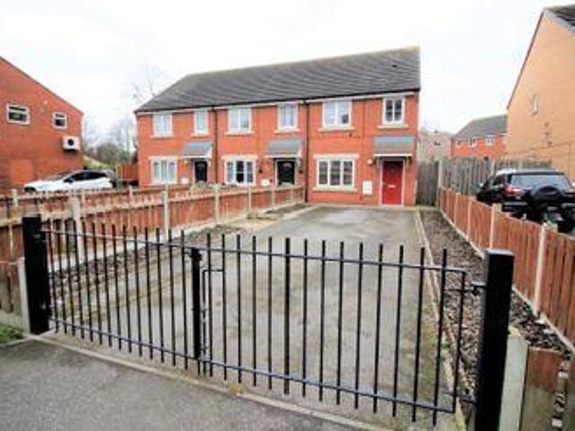 House for sale in Knottingley, Wakefield