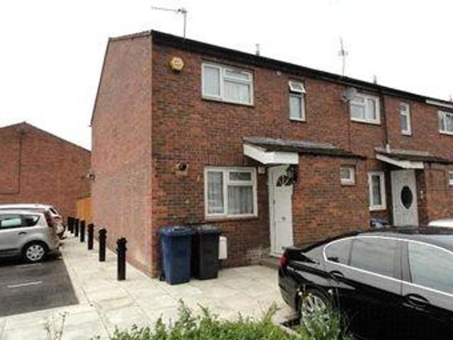 House for sale in Northolt, Greater London