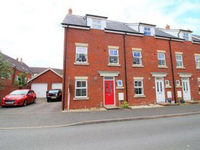 House for sale in Swindon