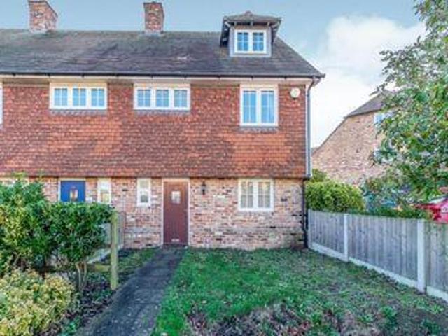House for sale in Oad Street, Kent