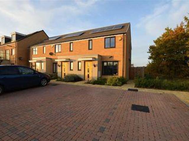 House for sale in South Ockendon, Essex