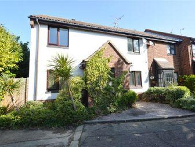 House for sale in Southend-on-Sea, Alton Barnes