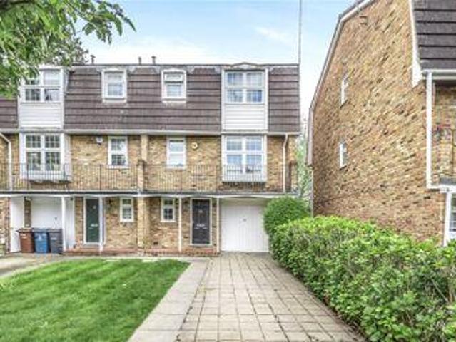 House for sale in Pinner, Greater London
